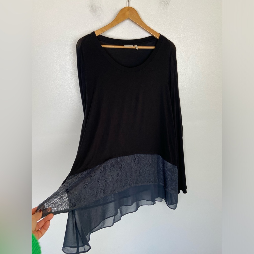 Logo By Lori Goldstein Tunic Top 3X  Lace Hem Black & Gray Soft Knit Long Sleeve - Picture 2 of 9